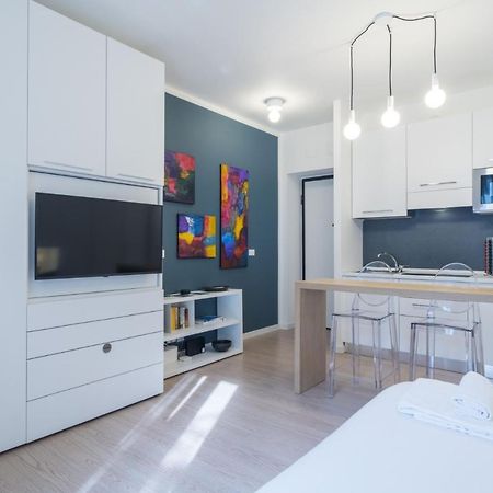 Easylife - Moderno E Chic Studio In Porta Venezia Милан Экстерьер фото